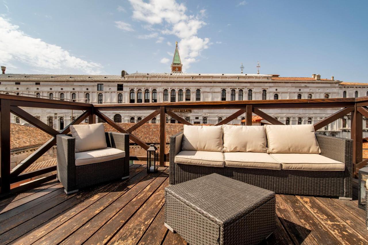 St. Mark Ca' Algi -Apartment With Beautiful Roof Terrace Venice Exterior photo